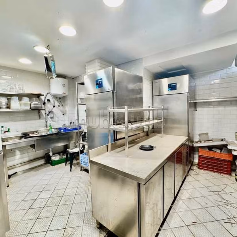 Local comercial en venta de 123,0 m² en Casablanca, Lusitania