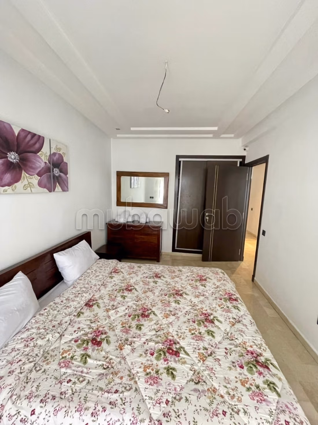 Appartement à louer à Bourgogne Ouest. 3 chambres. Grenier — 3