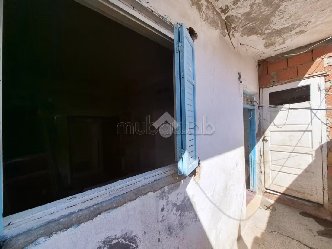 Semi-detached house for sale
