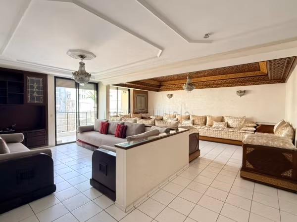Bonito apartamento en alquiler en Hassan