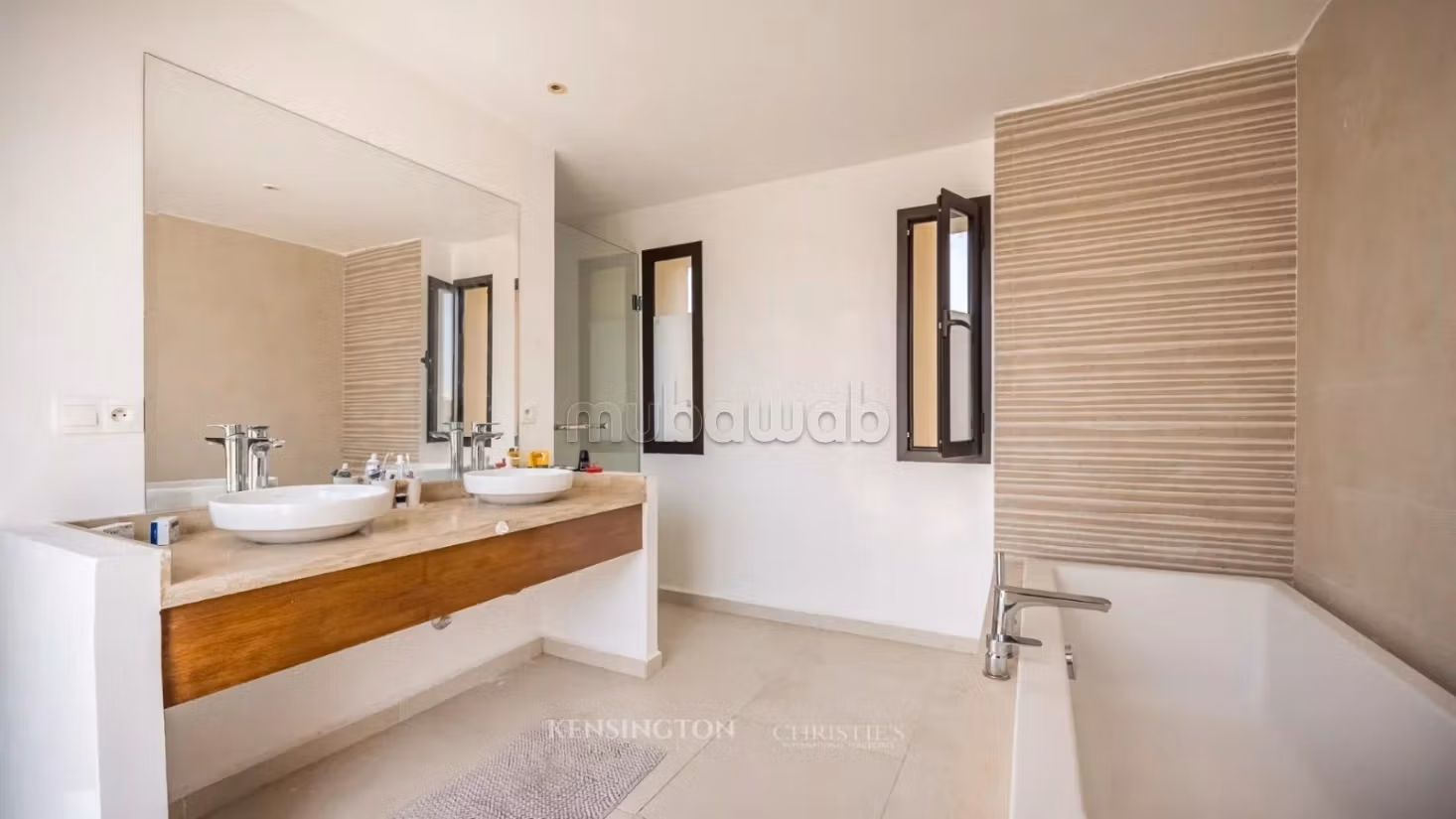 Gran oportunidad - villa excepcional en venta en el resort de golf Al Maaden