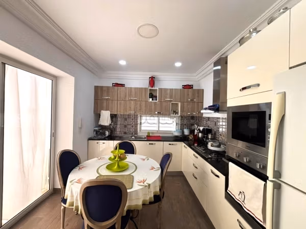 A vendre s3 avec jardin et entrée indépendante