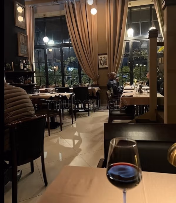 Restaurant de Renom à Céder en Plein cœur de Guéliz