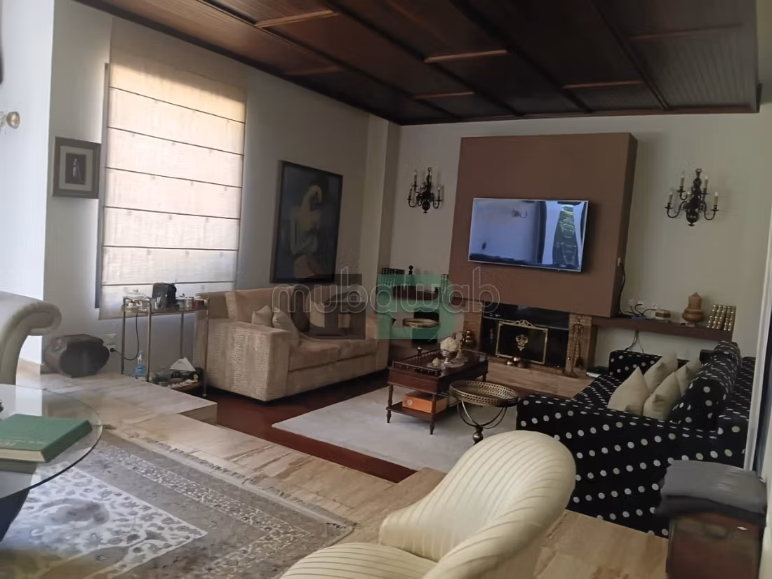 Villa 1540m² da ristrutturare 5 saloni, piscina, Anfa