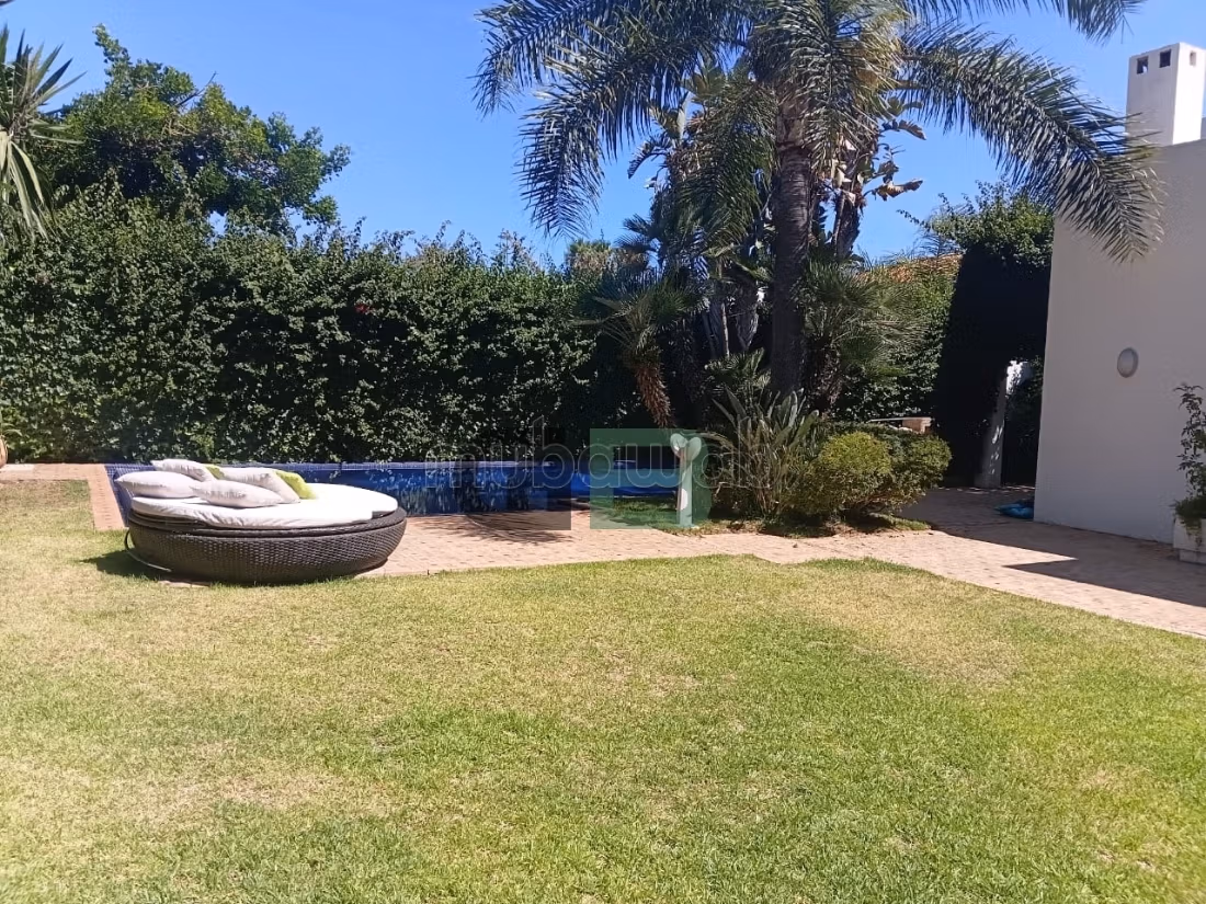 Villa 1540m² da ristrutturare 5 saloni, piscina, Anfa
