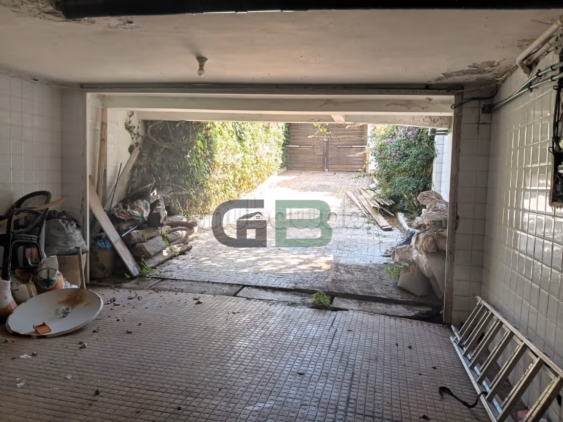 Villa 1540m² da ristrutturare 5 saloni, piscina, Anfa