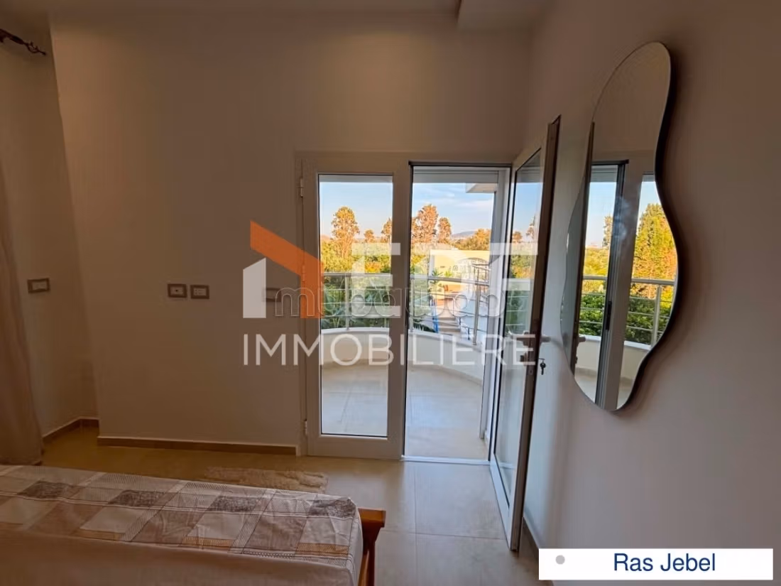 For Rent Charming villa with pool in Ras Jebel