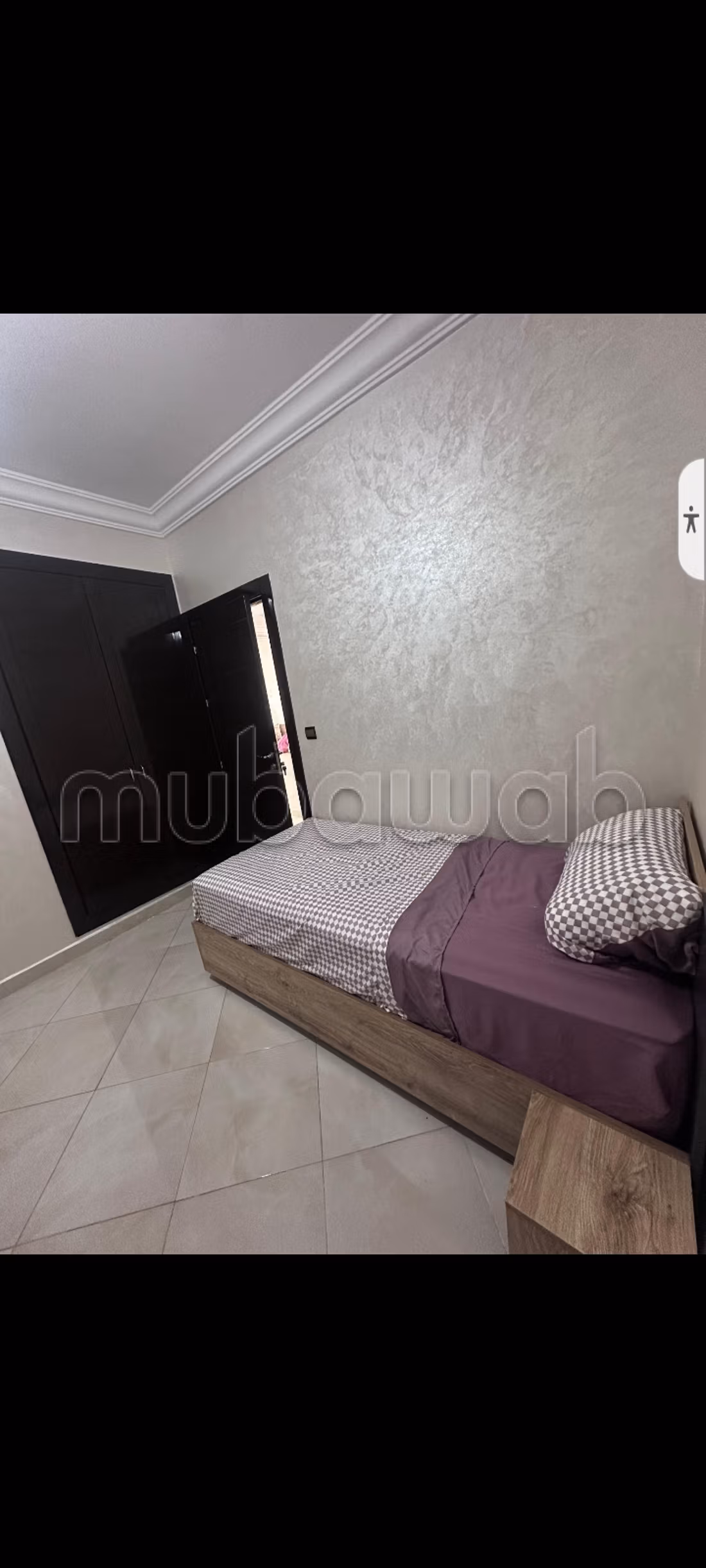 Bellissimo appartamento in affitto nel quartiere Hassani. L'area è di 70 m². Arredato