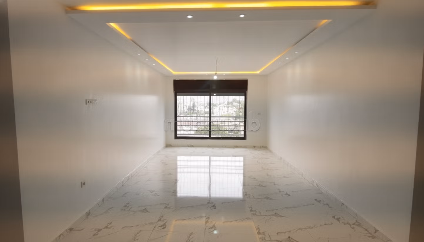 LOUER LONGUE DURÉE – Appartement 3 chambres de 108 m² aux Hôpitaux, Casablanca