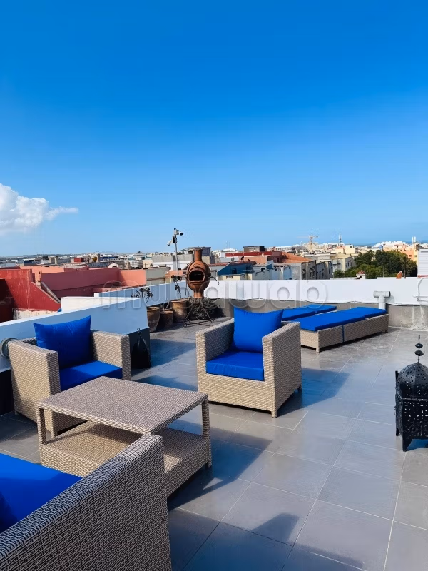 Appartamento luminoso con doppia terrazza
