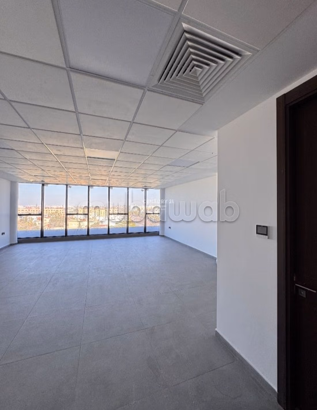 High standard office for rent