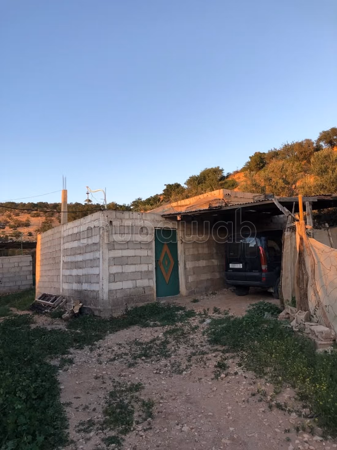 Due lotti contigui di 144 m² con deposito