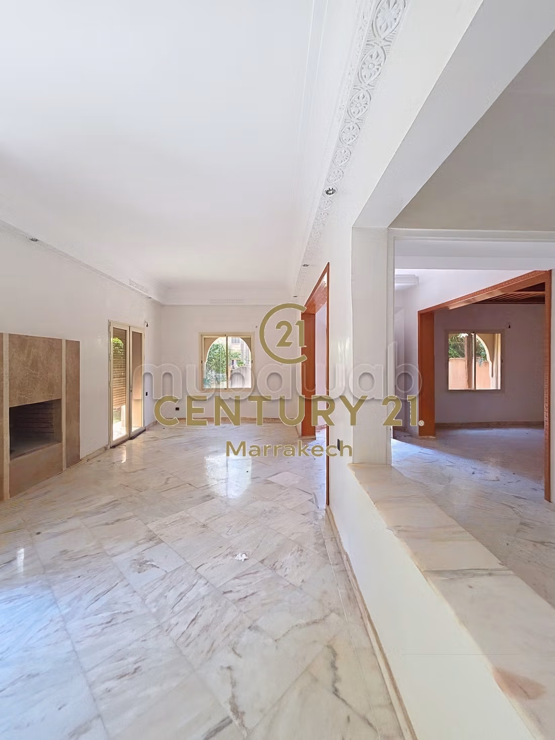 Villa with traditional charm, pool, and hammam