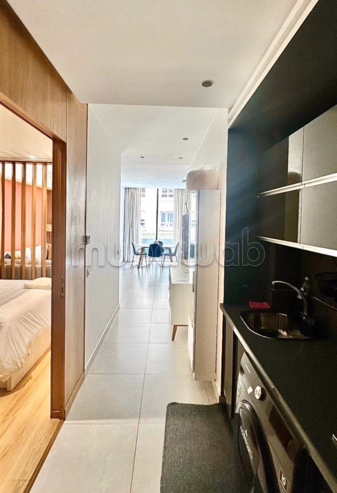 Furnished studio for rent, Strategic location