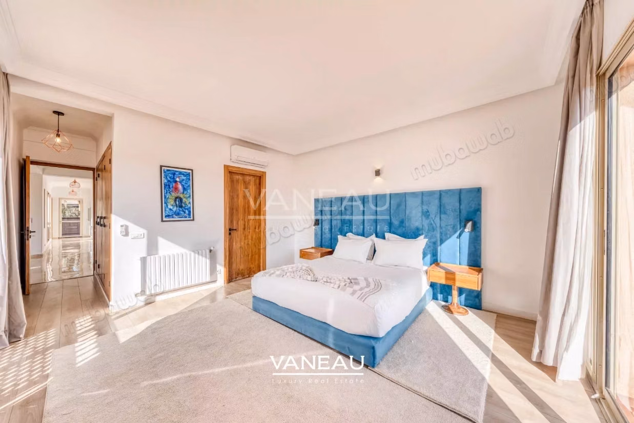Sompteuse villa nichée au coeur de la Palmeraie