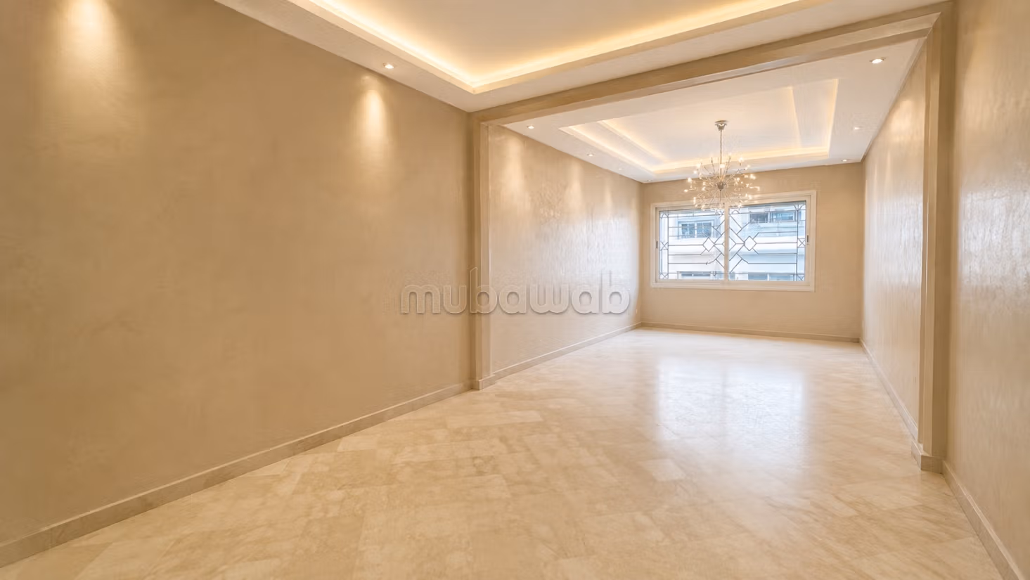 Location d'un appartement à Californie.
Superficie 120 m²