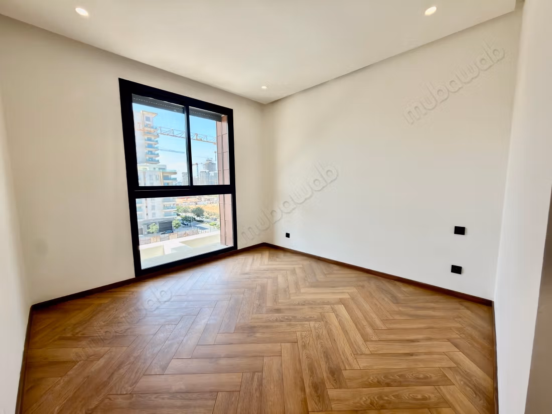 Appartement deux chambres non meublé a louer 
CFC