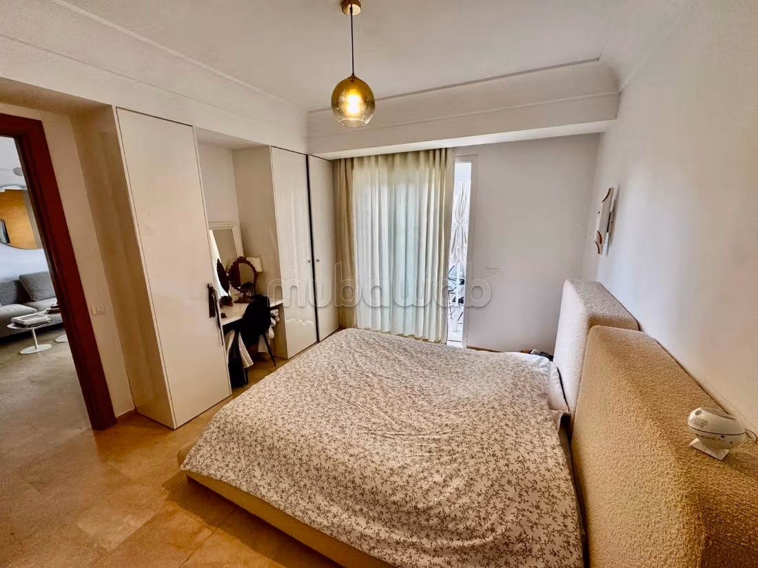 Appartement une chambre meublé a louer CFC