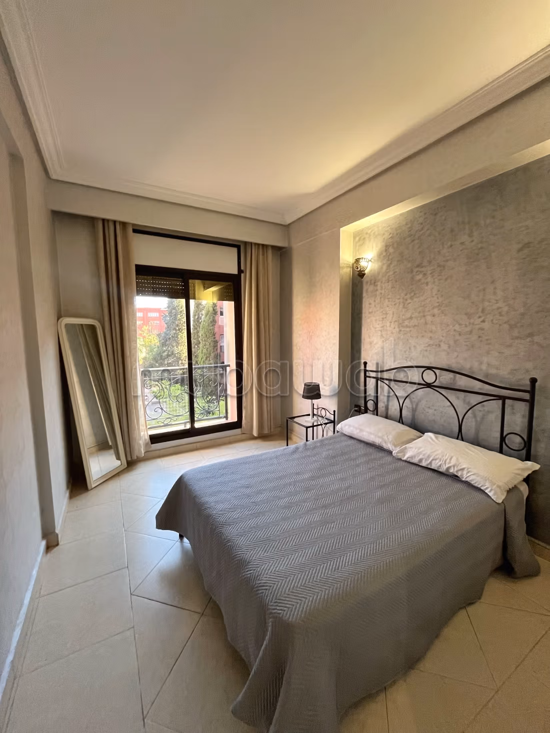 Apartment for long-term rent