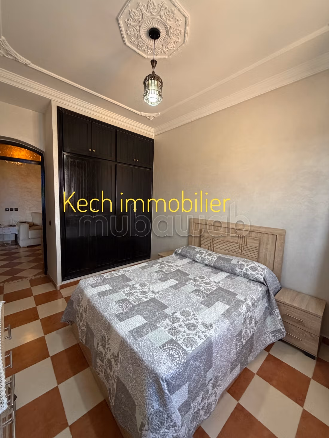 Casa modelo con 3 niveles en venta