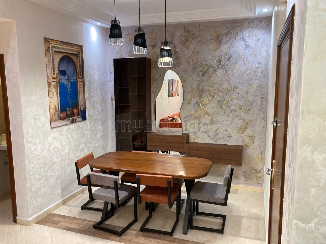 Appartamento in affitto a Hay Chrifa. Superficie di 75 m². Arredato