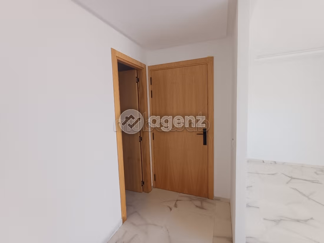 Apartamento en venta 103 m², 3 habitaciones Victoria Bouskoura