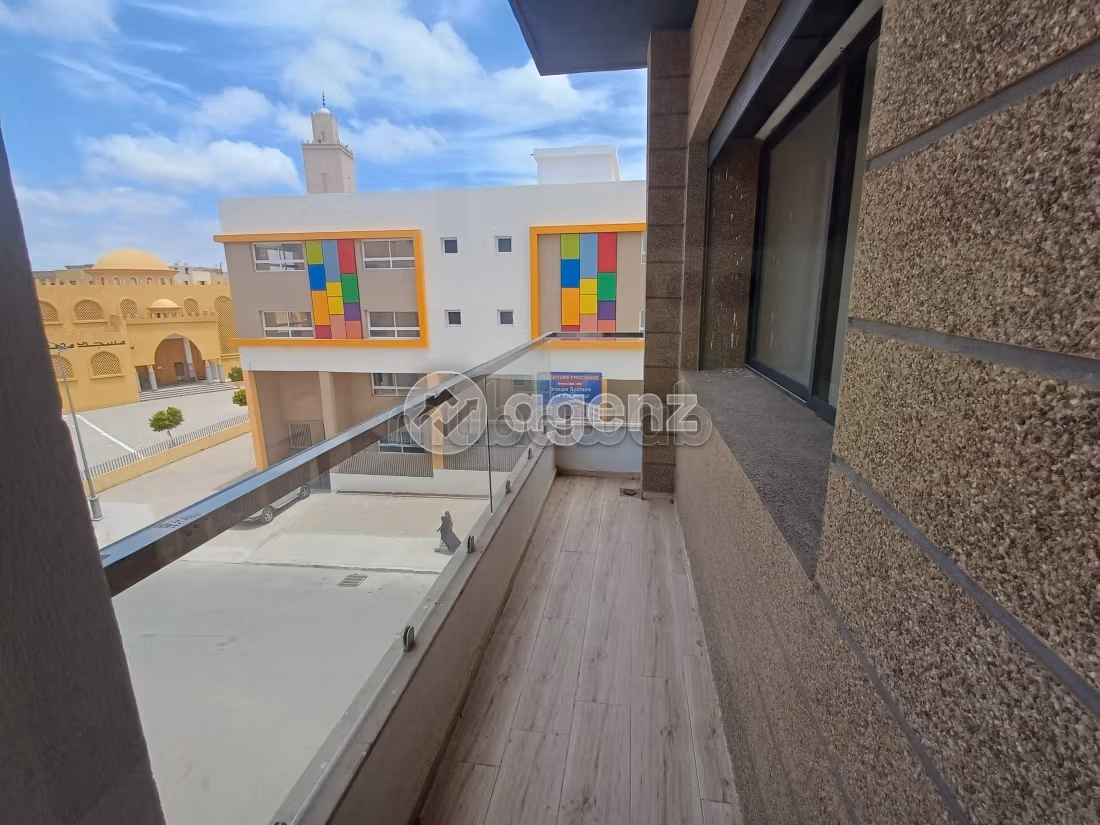 Apartamento en venta 103 m², 3 habitaciones Victoria Bouskoura