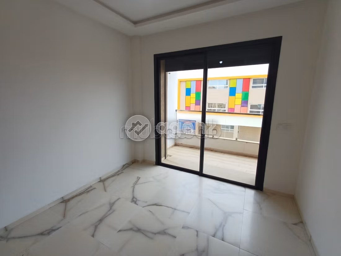 Apartamento en venta 103 m², 3 habitaciones Victoria Bouskoura