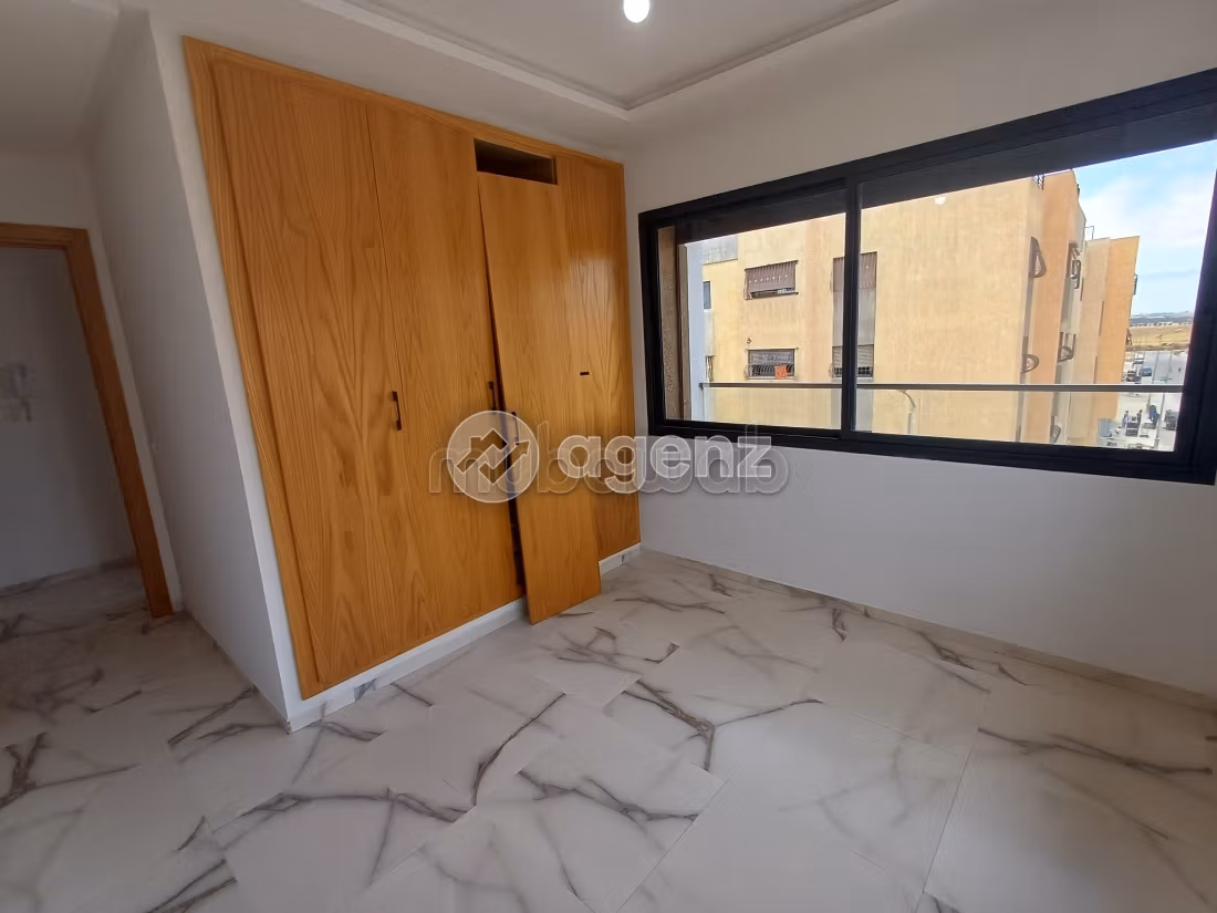 Apartamento en venta 103 m², 3 habitaciones Victoria Bouskoura