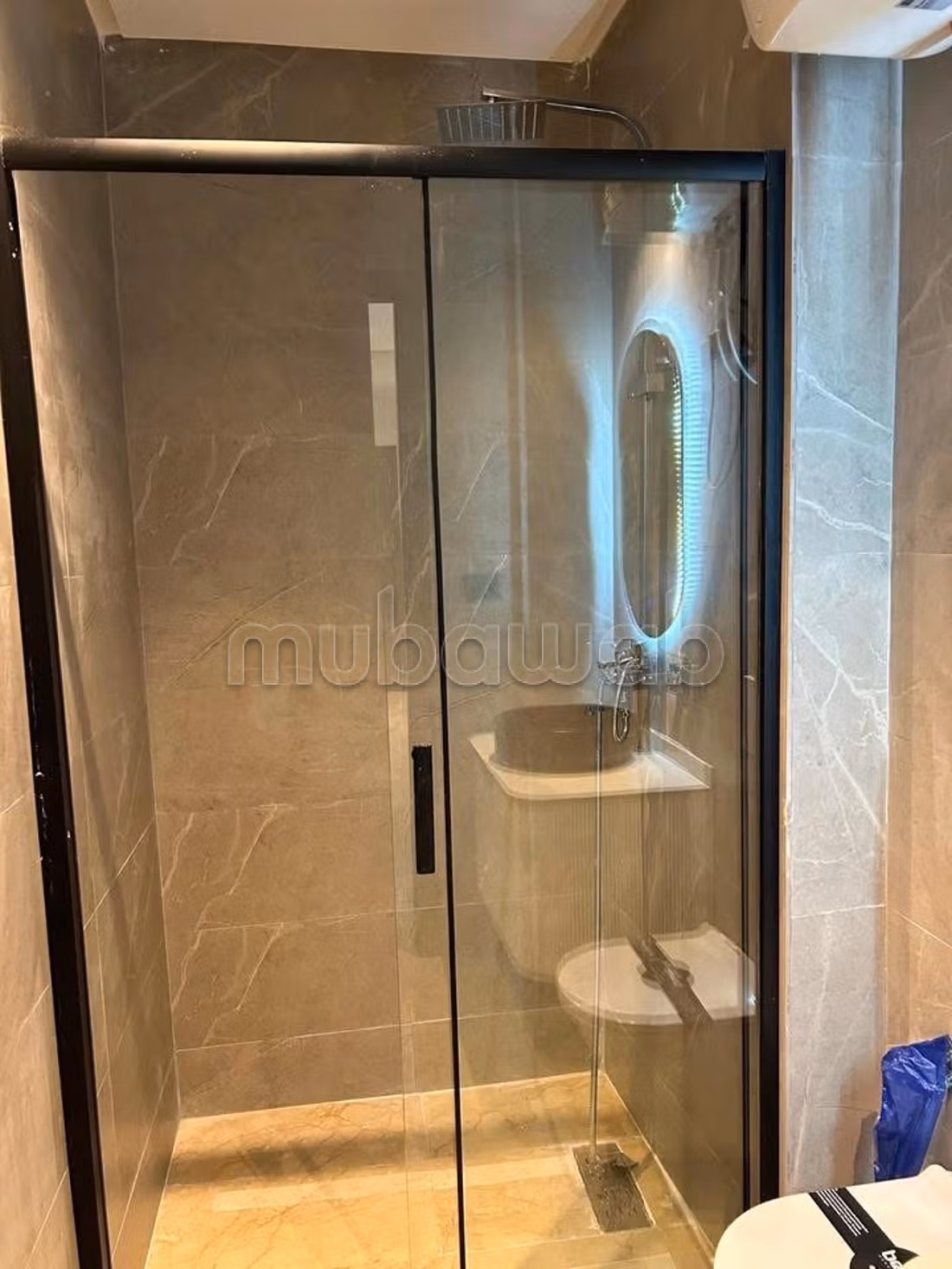 Alquila este apartamento en Val Fleury. Superficie de 69 m². Gran terraza