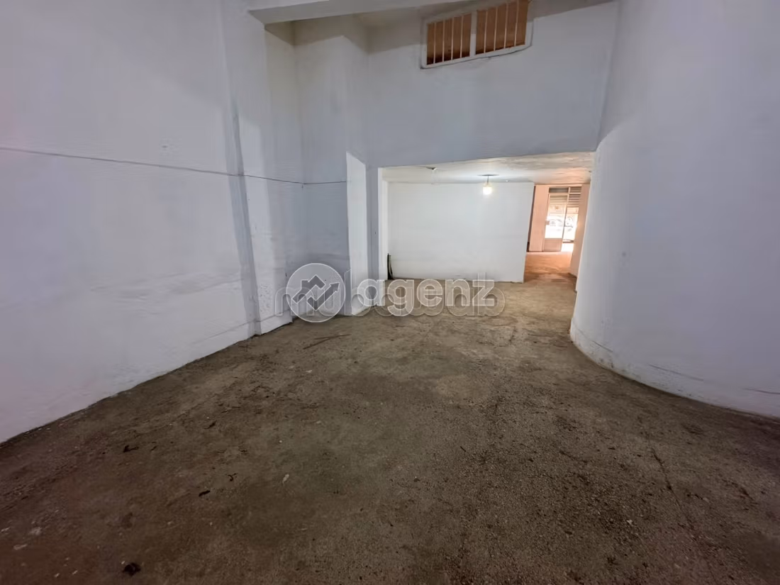 Comercio a la venta 366 m² Bourgogne Este Casablanca
