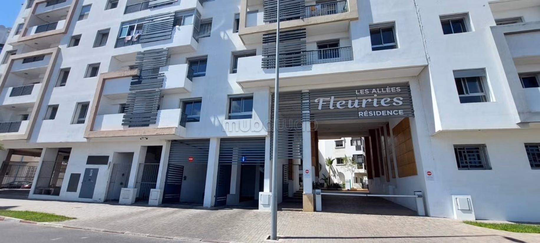 Appartement à l'achat à la gironde
Superficie 56 m².
Jardin et ascenseur — 2