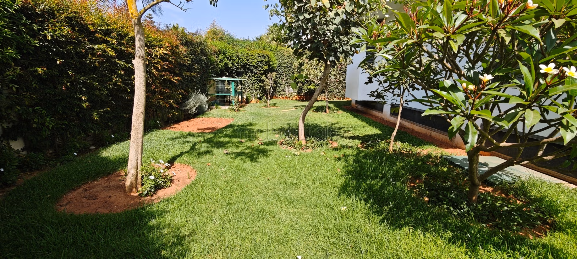 Villa d’exception à vendre – Souissi – Rabat