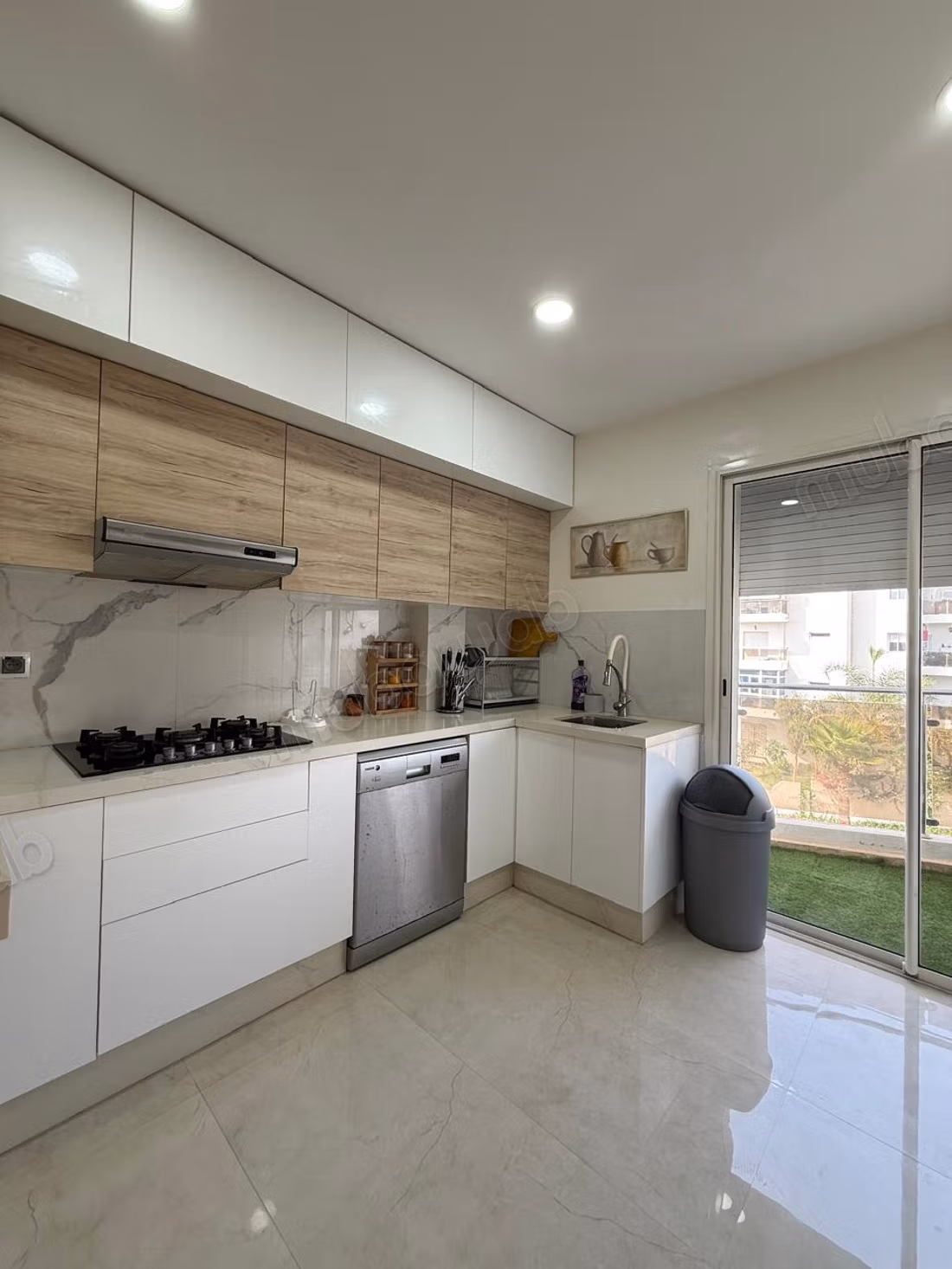 Prachtig gemeubileerd appartement te huur