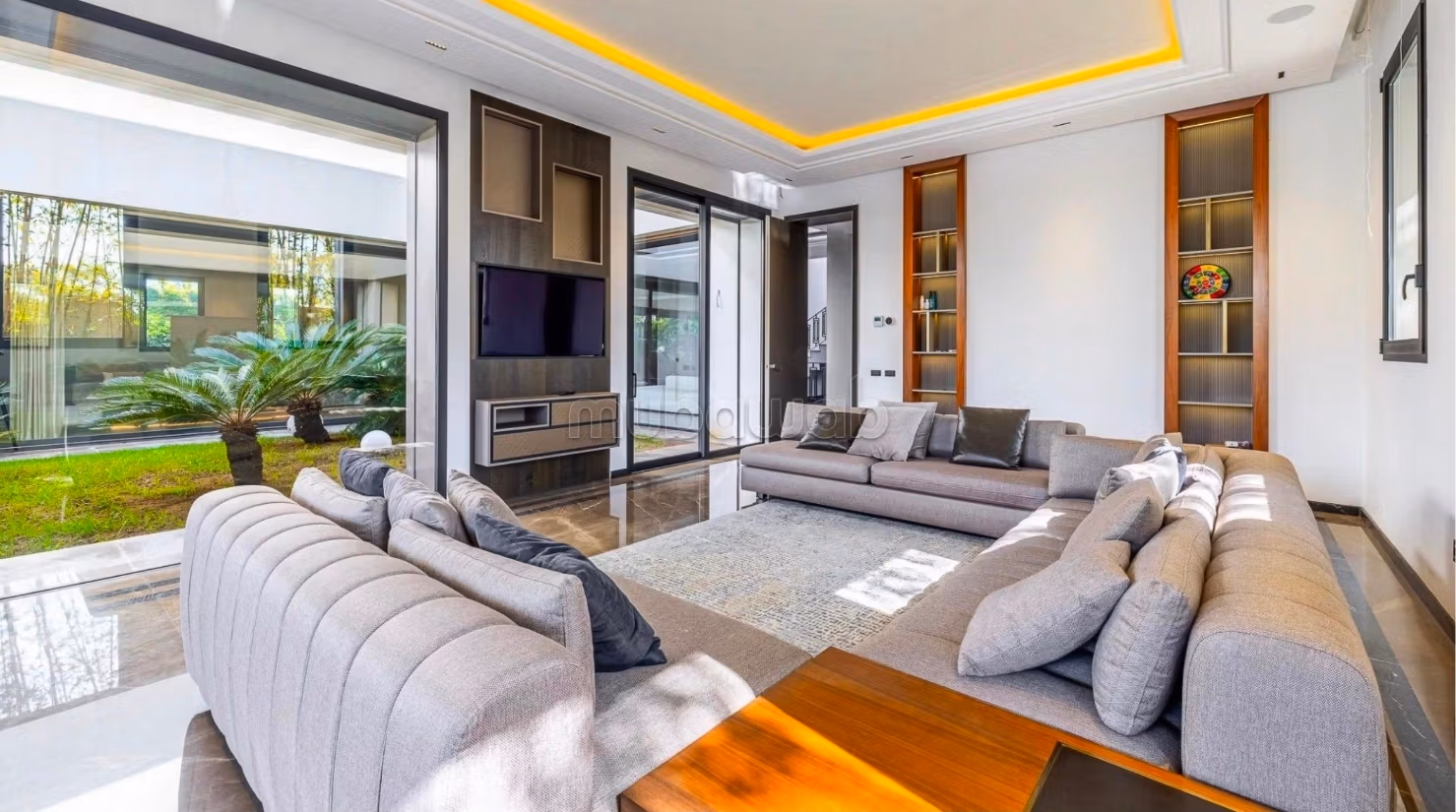 Villa de luxe à vendre à Souissi