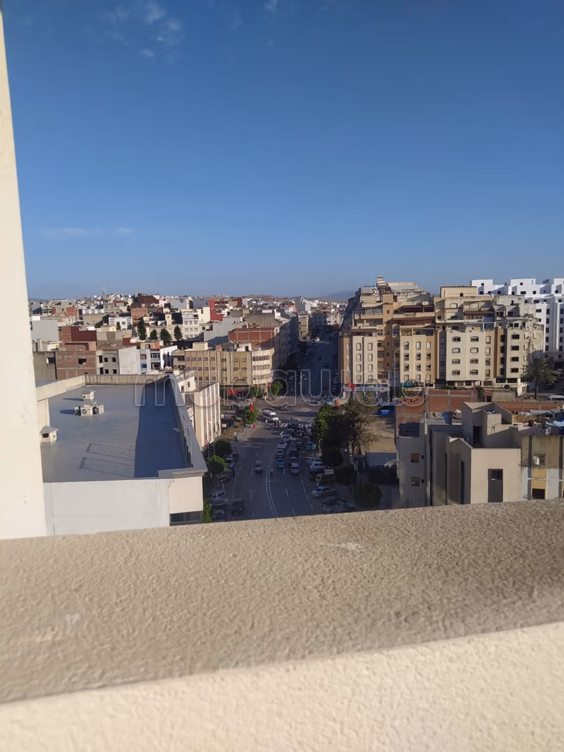 Very nice sunny apartment all the time with a view of street 2, registered facade