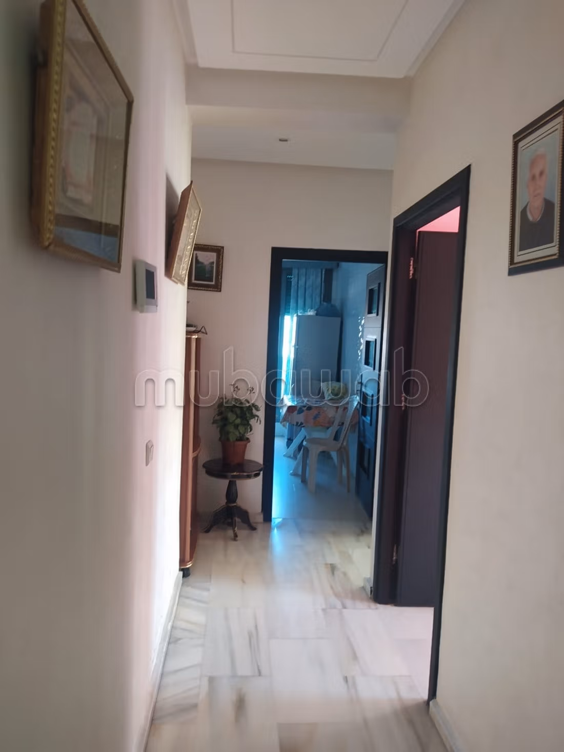 Very nice sunny apartment all the time with a view of street 2, registered facade