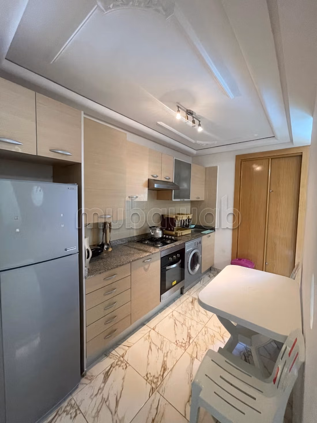 Bell'appartamento in affitto ad Asilah. Superficie totale di 60 m². Arredato