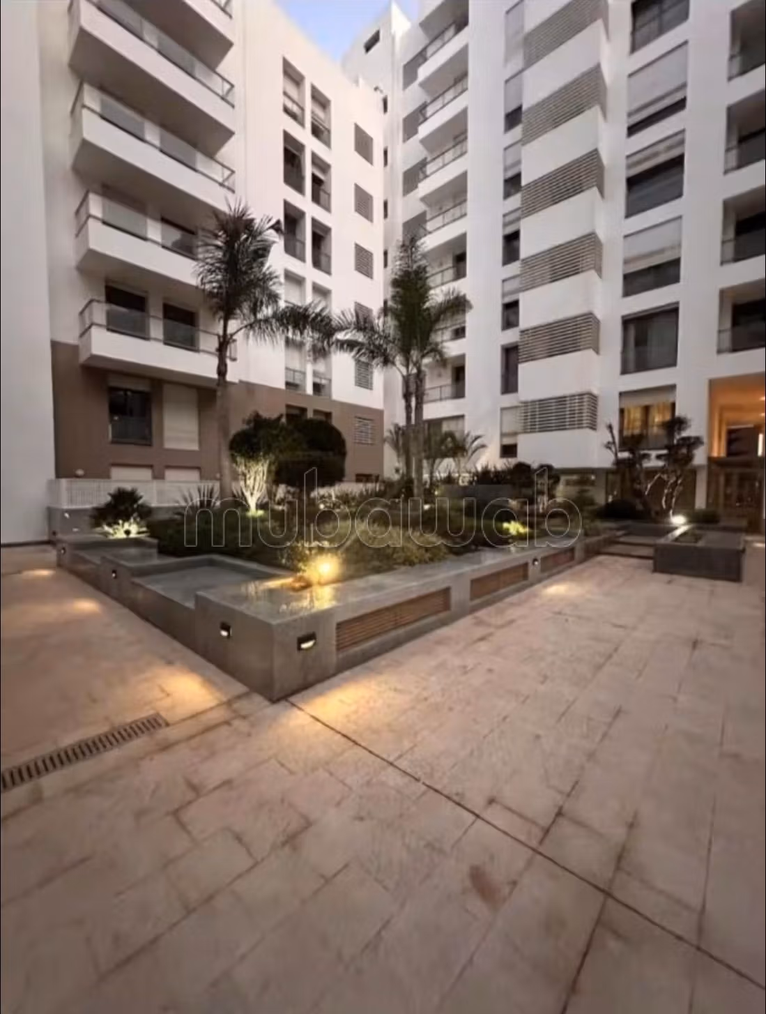 Appartement neuf et moderne avec piscine – Ain Diab Extension — 5