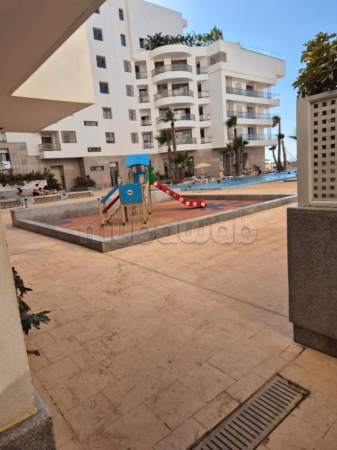 Appartement neuf et moderne avec piscine – Ain Diab Extension — 6