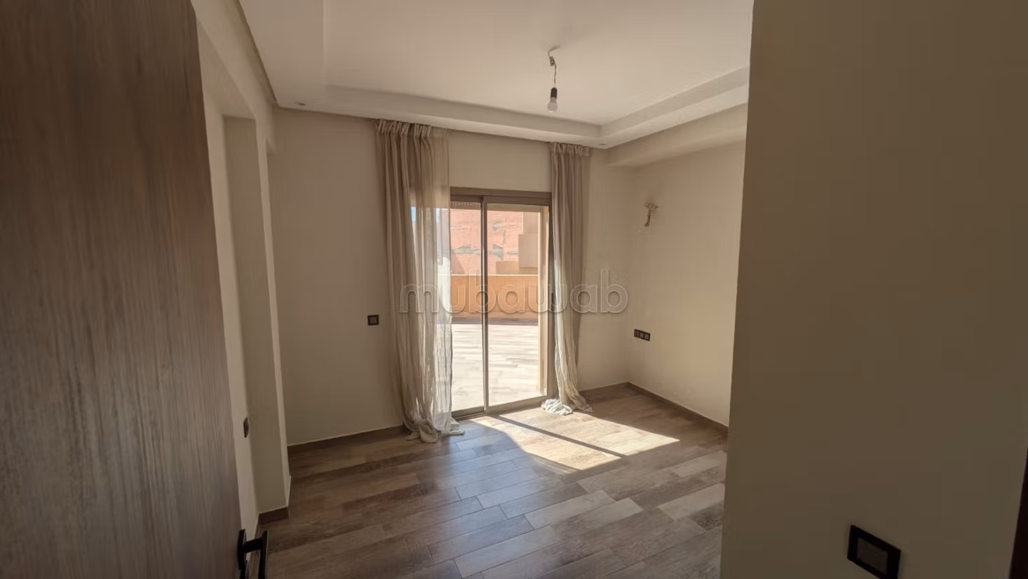 Duplex a louer long durée 4e et 5e etage