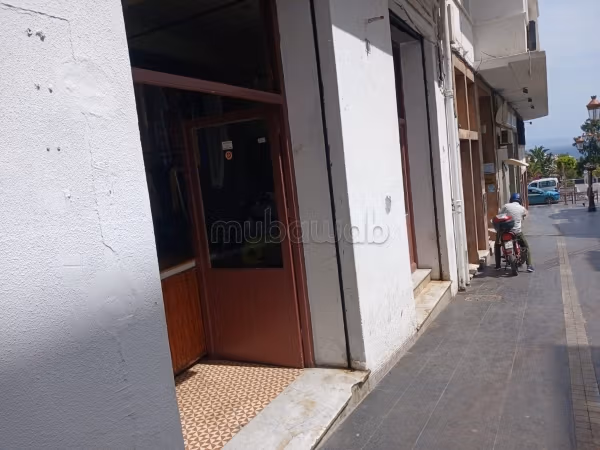 Pressing en pleine activité à céder – Emplacement N1 centre ville Tanger