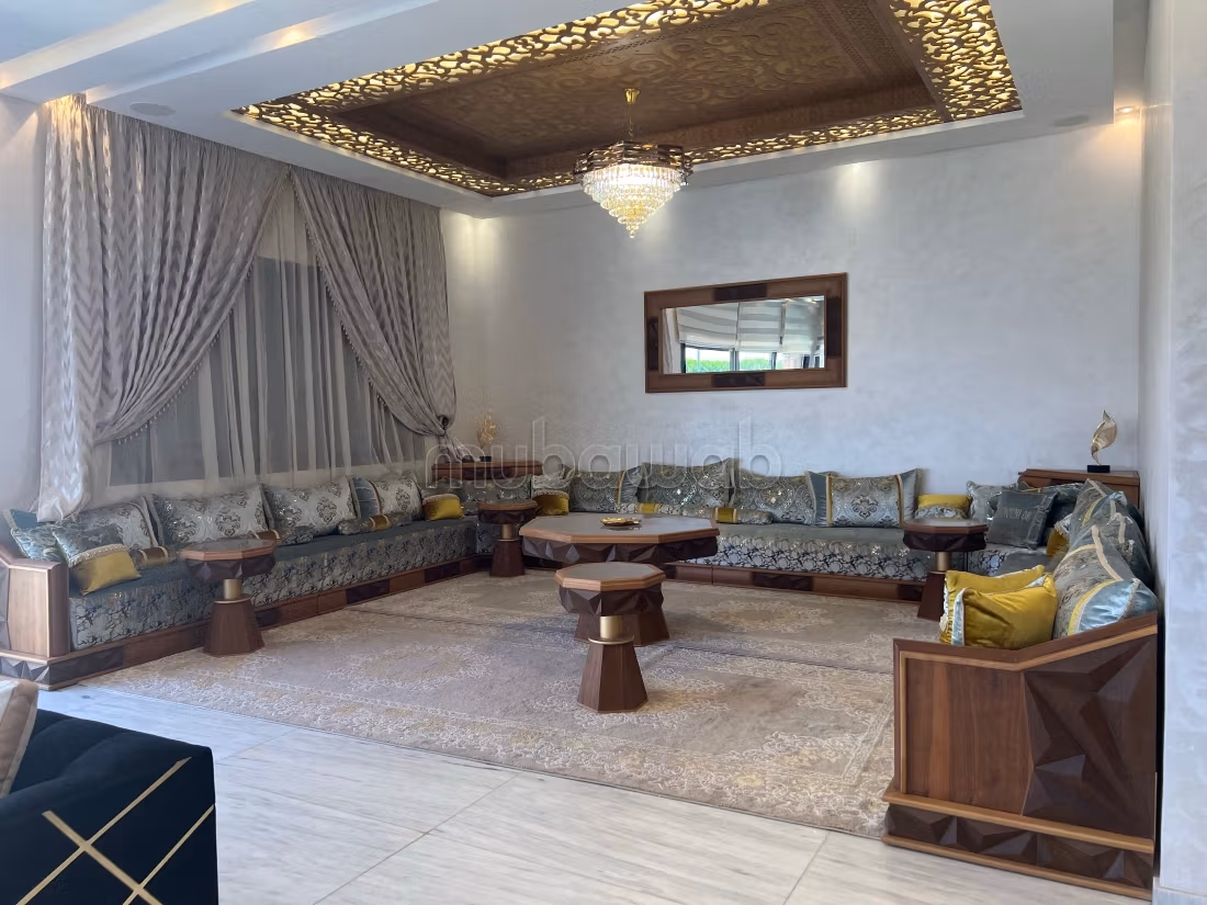 Villa moderna a 3 facciate in vendita arredata in Zhour Targa 660m2 senza affacci diretti
