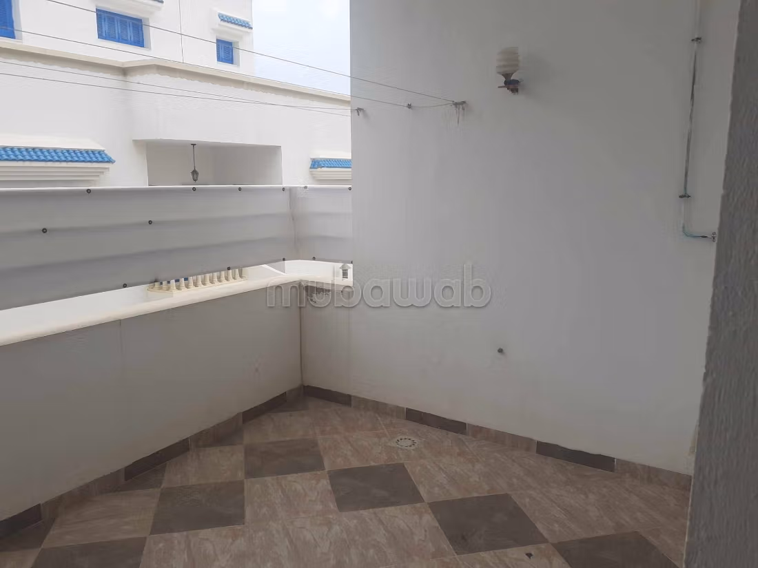 Luxury house for sale. 15 comfortable rooms. Quiet environment with sea view, central heating