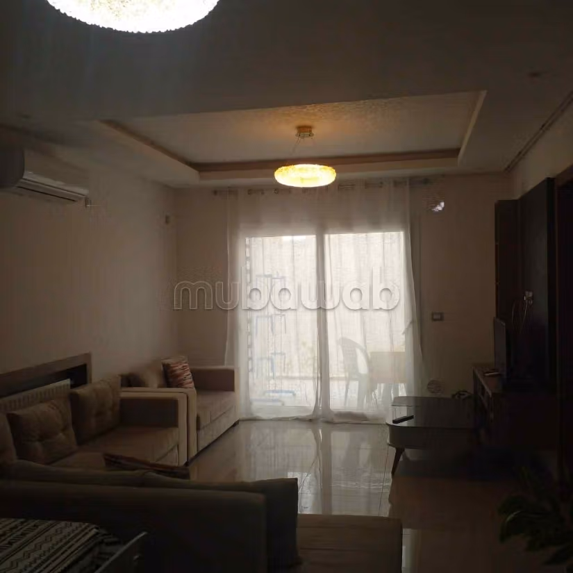 Bell'appartamento in affitto a Hammamet. 1 buona camera. Arredata