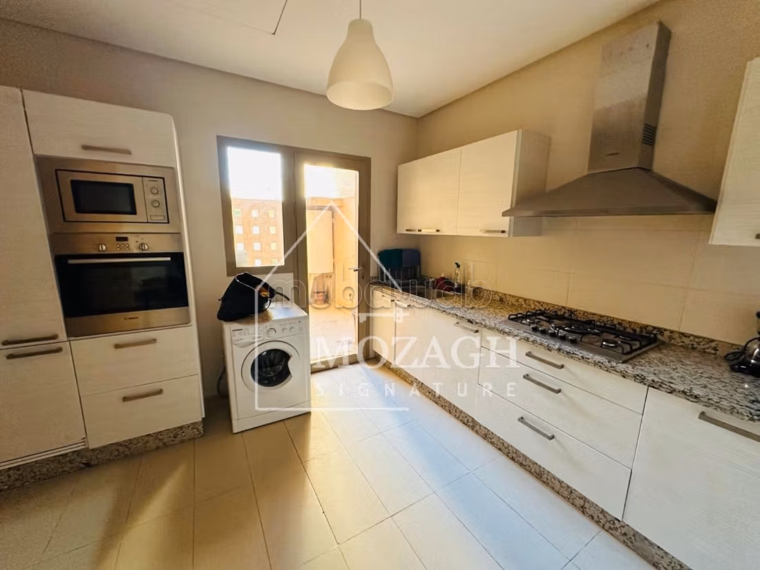 Magnifica villa con 3 camere in residenza – Agdal