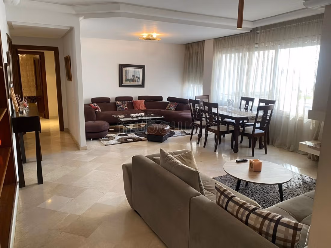 Appartement 120m2 proche du Bd Anfa
et Zerkouni