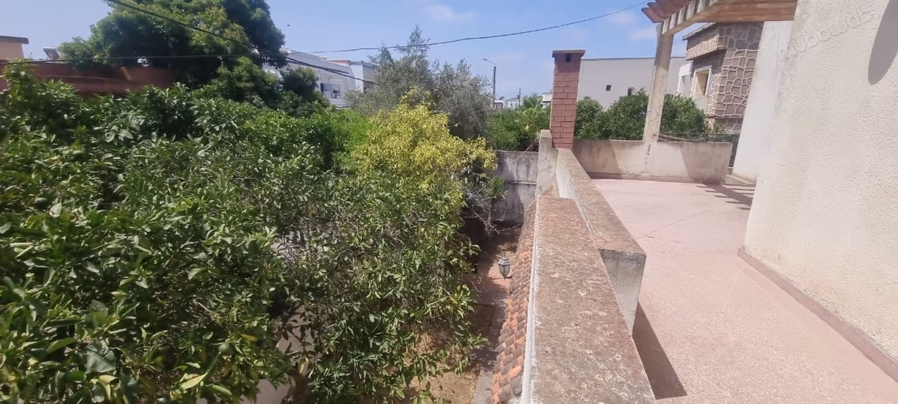 In vendita splendida villa a Bir Rami Est di 598 m²