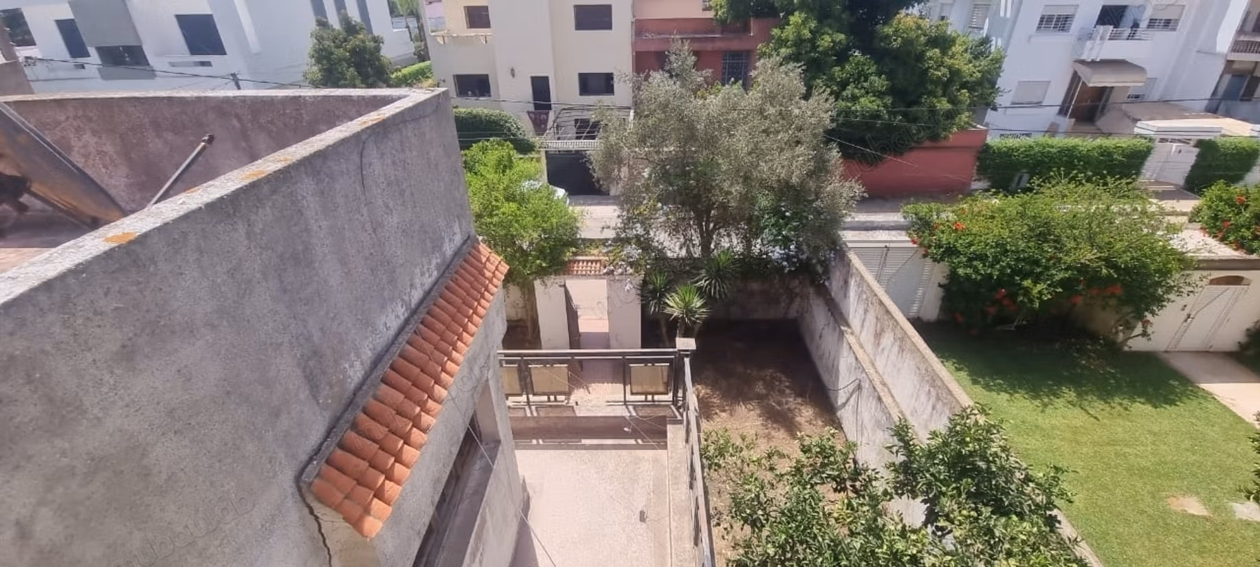 In vendita splendida villa a Bir Rami Est di 598 m²
