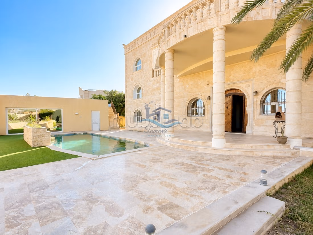 Arab-Moorish Guesthouse with Pool